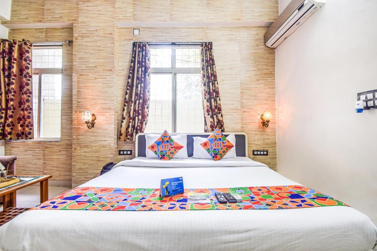 Fabhotel Everest International Удайпур Екстериор снимка